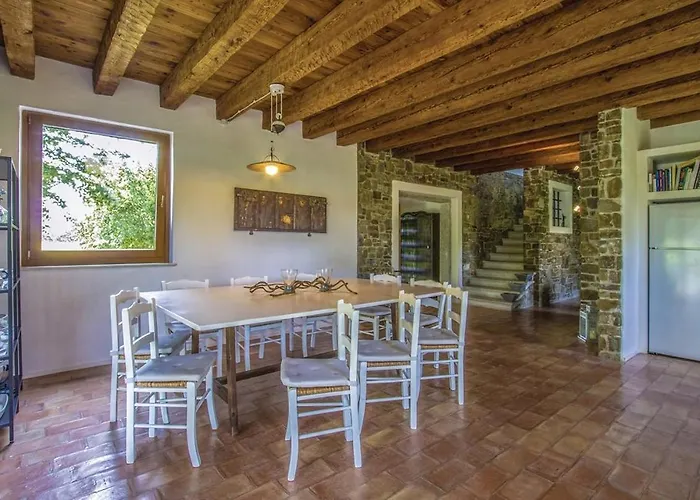 Nyaraló - Casa Roncus