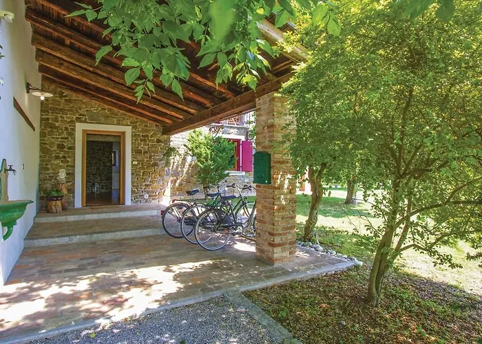 Nyaraló - Casa Roncus *